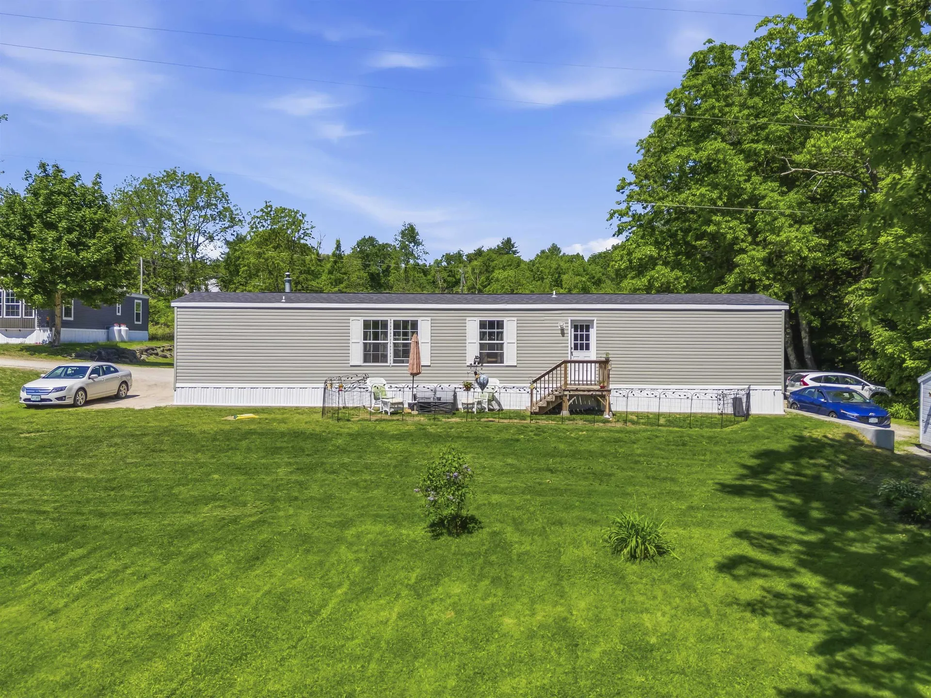 11 Daisy Drive Pittsfield NH 03263