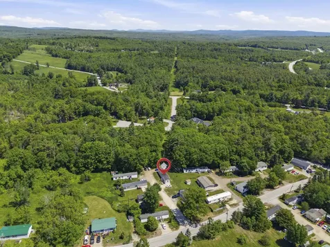 11 Daisy Drive Pittsfield NH 03263