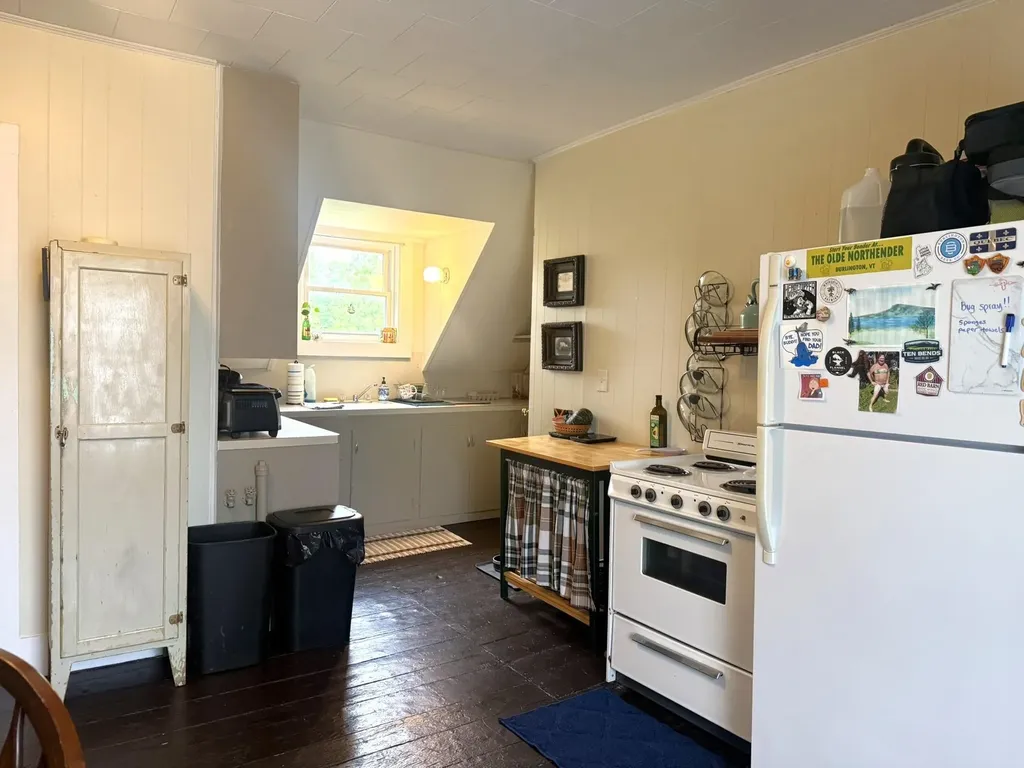 64 Pleasant Street Hardwick VT 05836