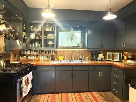 64 Pleasant Street Hardwick VT 05836