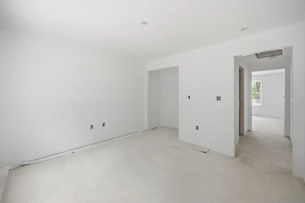 19 Bald Hill Road Raymond NH 03077