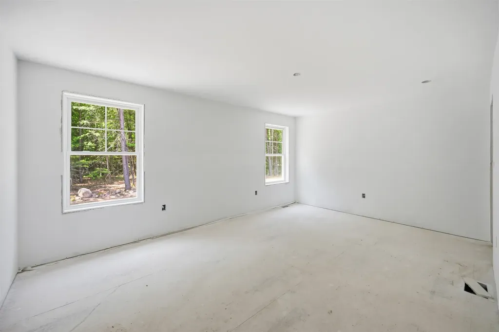 19 Bald Hill Road Raymond NH 03077