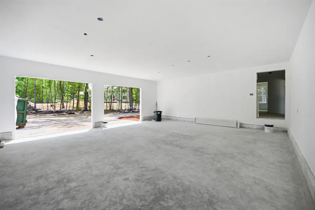 19 Bald Hill Road Raymond NH 03077