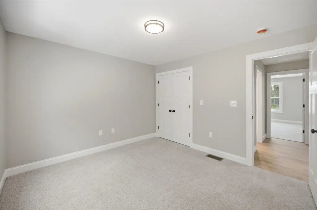 19 Bald Hill Road Raymond NH 03077