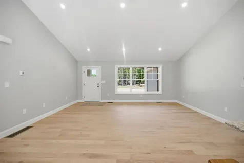 19 Bald Hill Road Raymond NH 03077