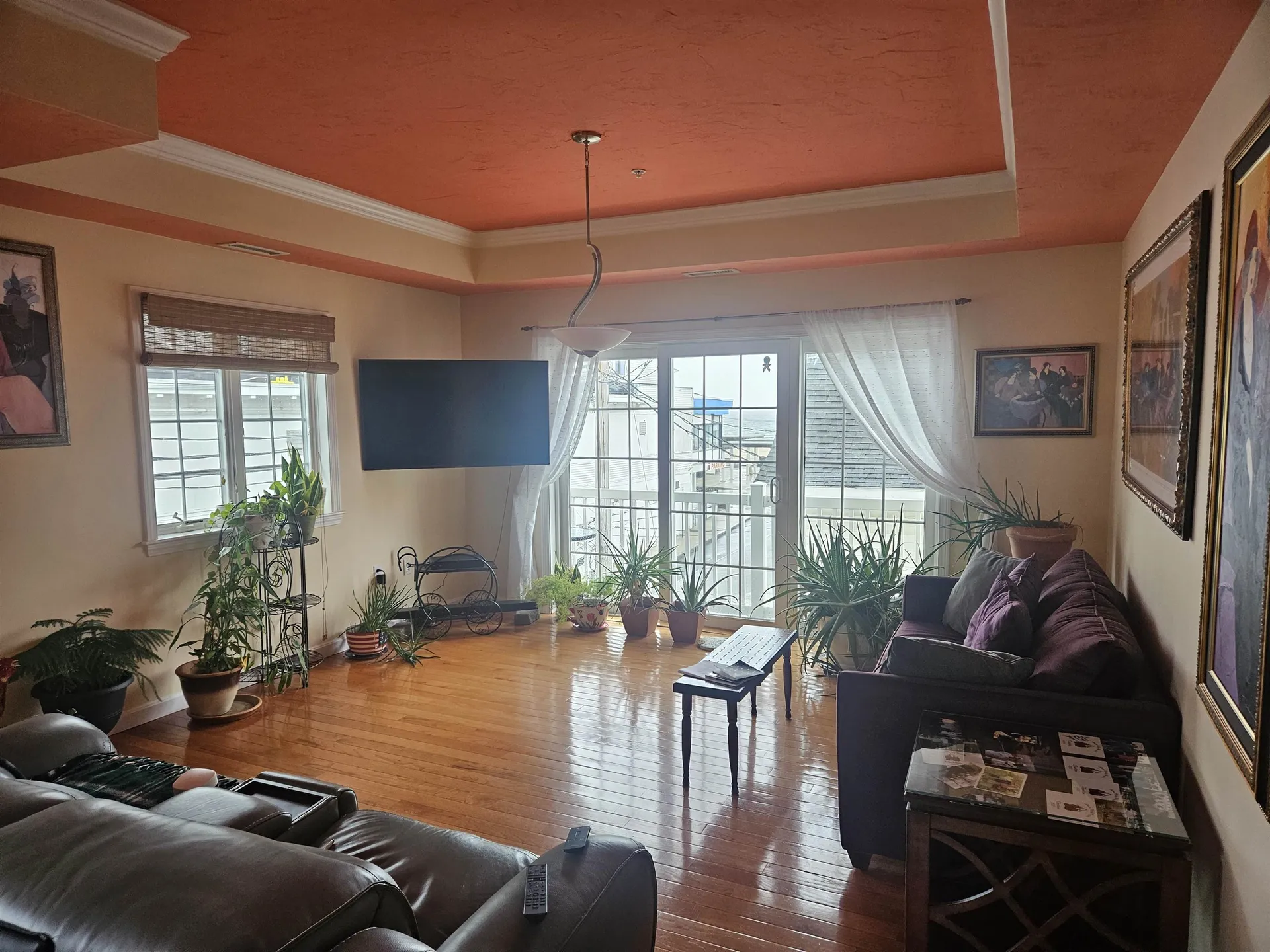 7 F Street Hampton NH 03842