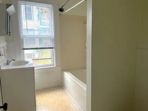 131,133,141 Green Street Brattleboro VT 05301