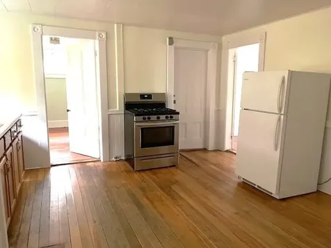 131,133,141 Green Street Brattleboro VT 05301