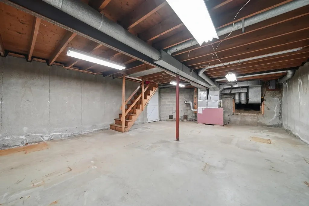 434 Cilley Road Manchester NH 03103