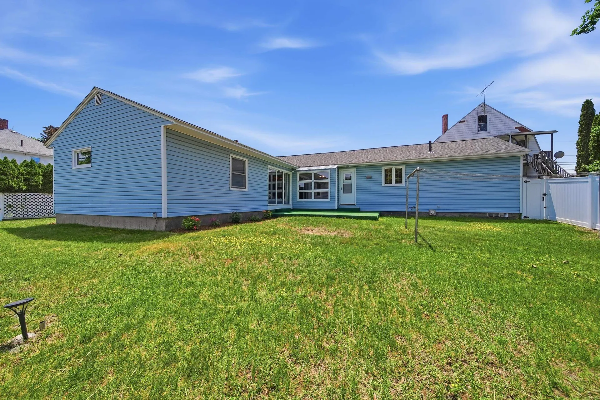 434 Cilley Road Manchester NH 03103