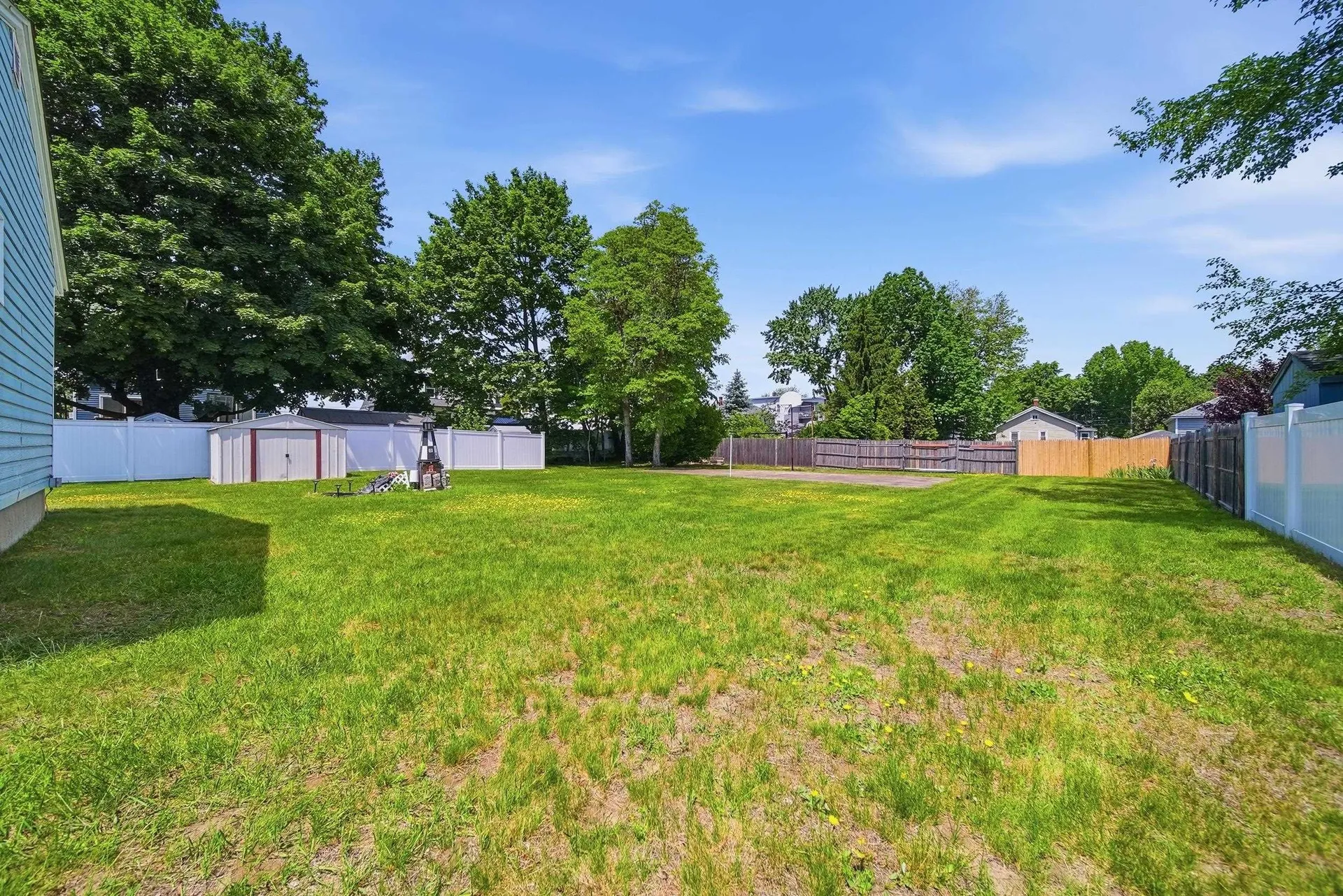 434 Cilley Road Manchester NH 03103