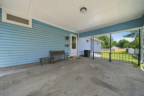434 Cilley Road Manchester NH 03103