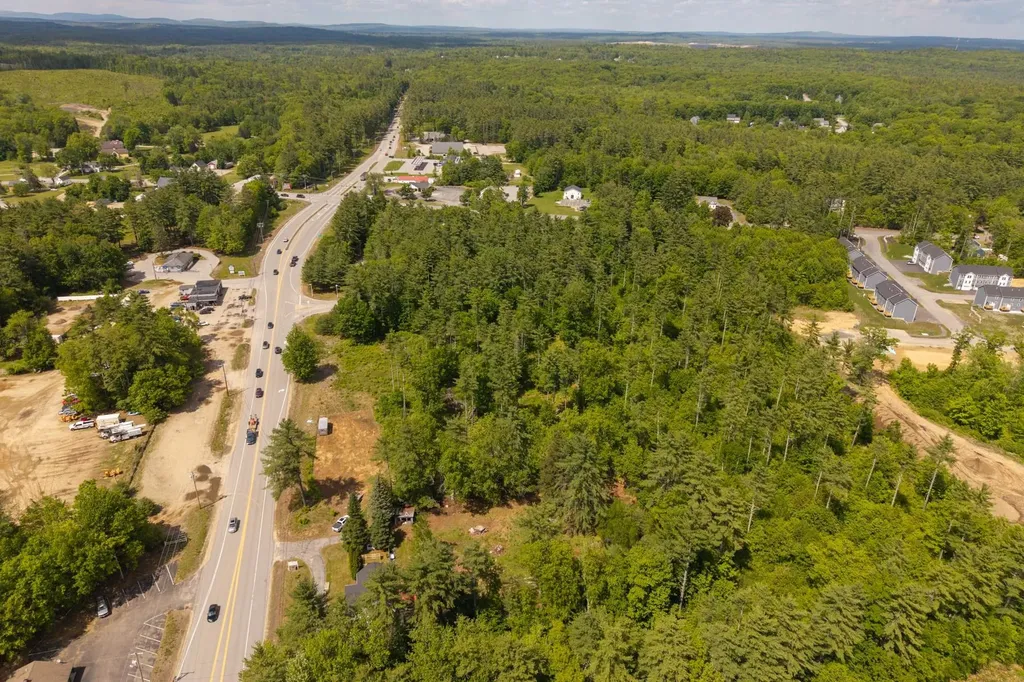555 Calef Highway Barrington NH 03825
