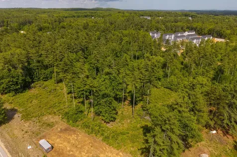 555 Calef Highway Barrington NH 03825