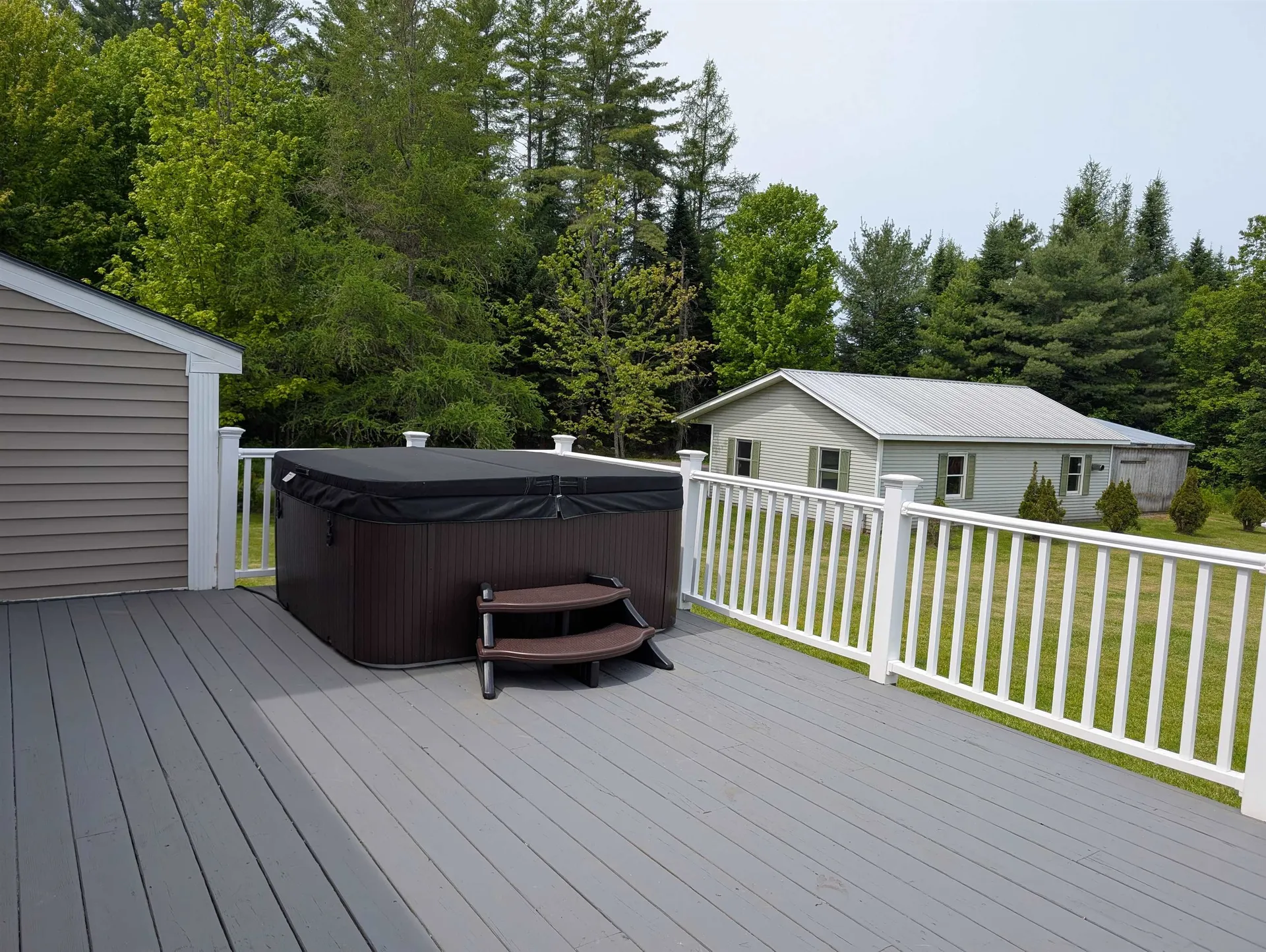 156 Couture Road Jefferson NH 03583