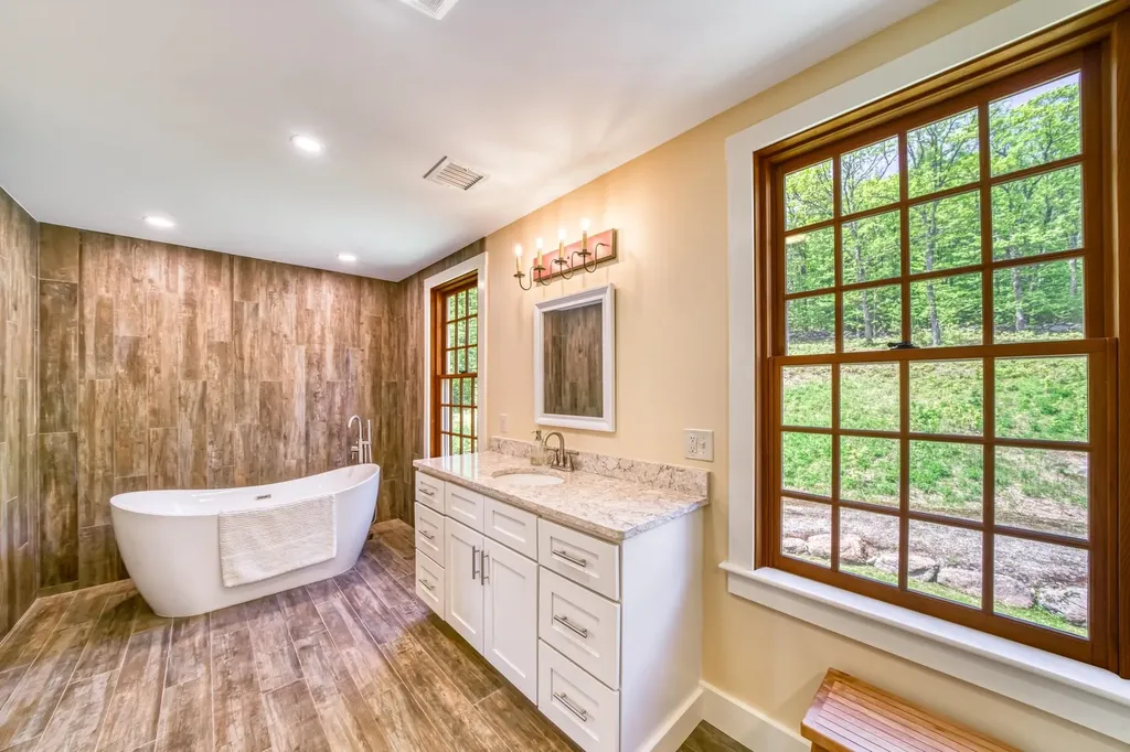 54 Colby Lane Warner NH 03278