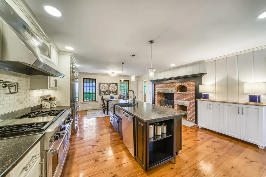 54 Colby Lane Warner NH 03278