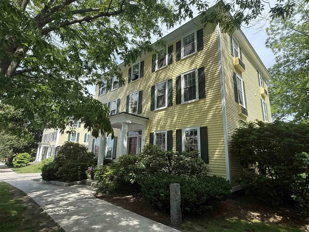 14 Front Street Exeter NH 03833