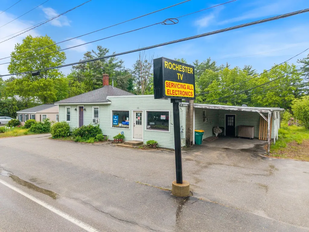 80 Chestnut Hill Road Rochester NH 03867