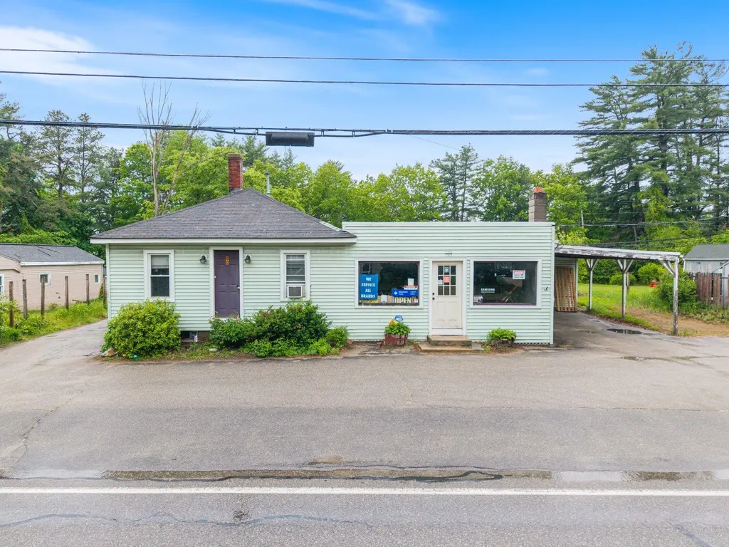 80 Chestnut Hill Road Rochester NH 03867