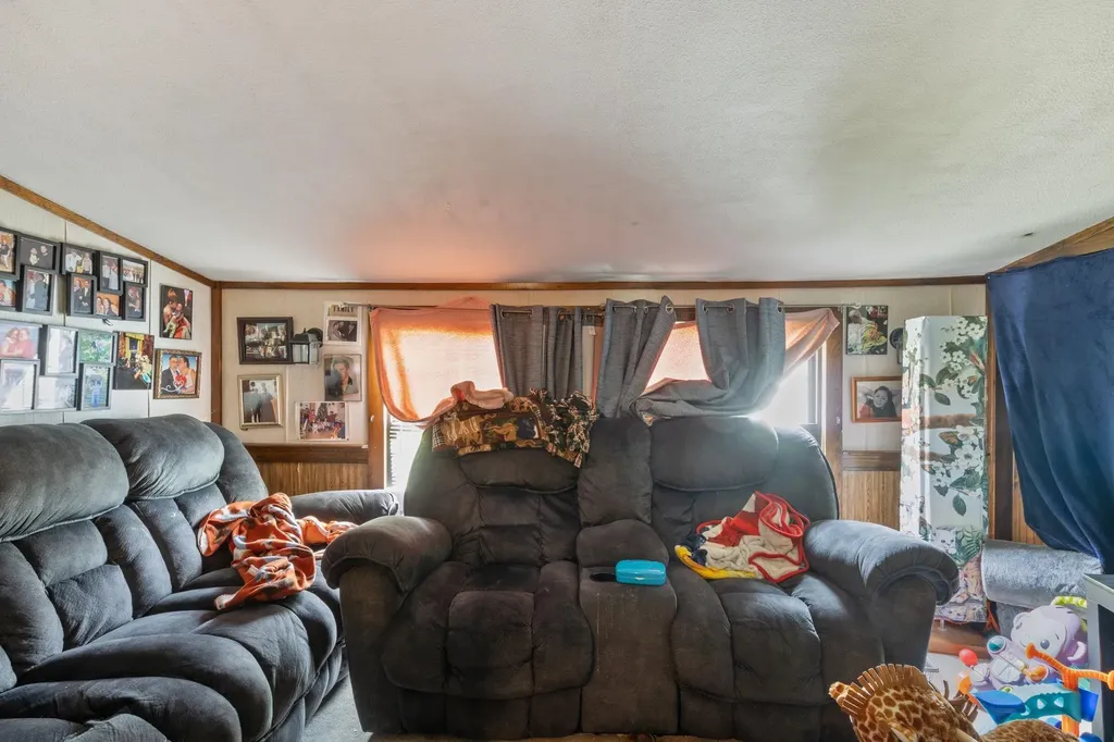 80 Chestnut Hill Road Rochester NH 03867