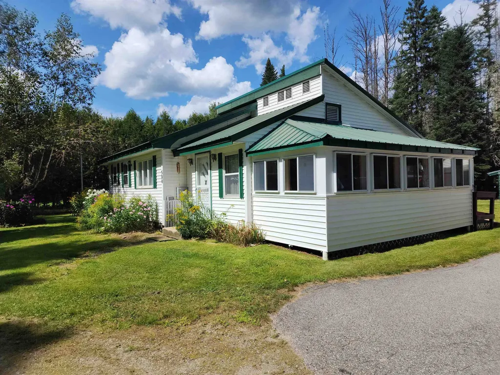 500 Colebrook Road Errol NH 03579