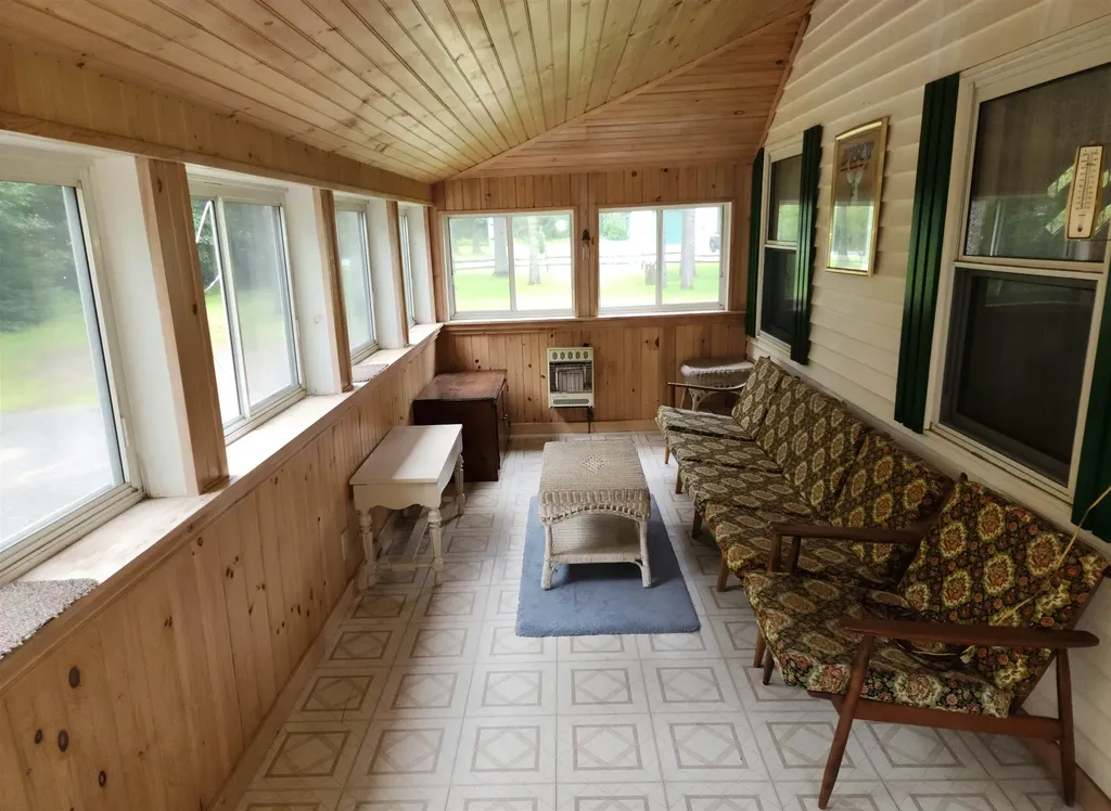 500 Colebrook Road Errol NH 03579