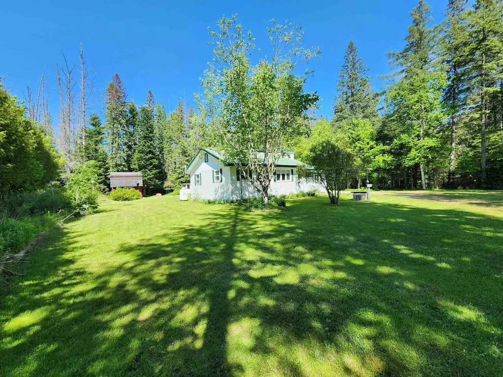 500 Colebrook Road Errol NH 03579