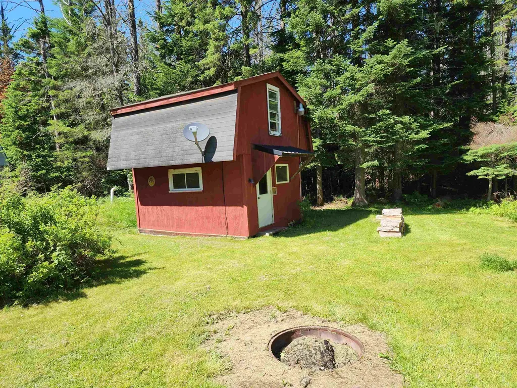 500 Colebrook Road Errol NH 03579