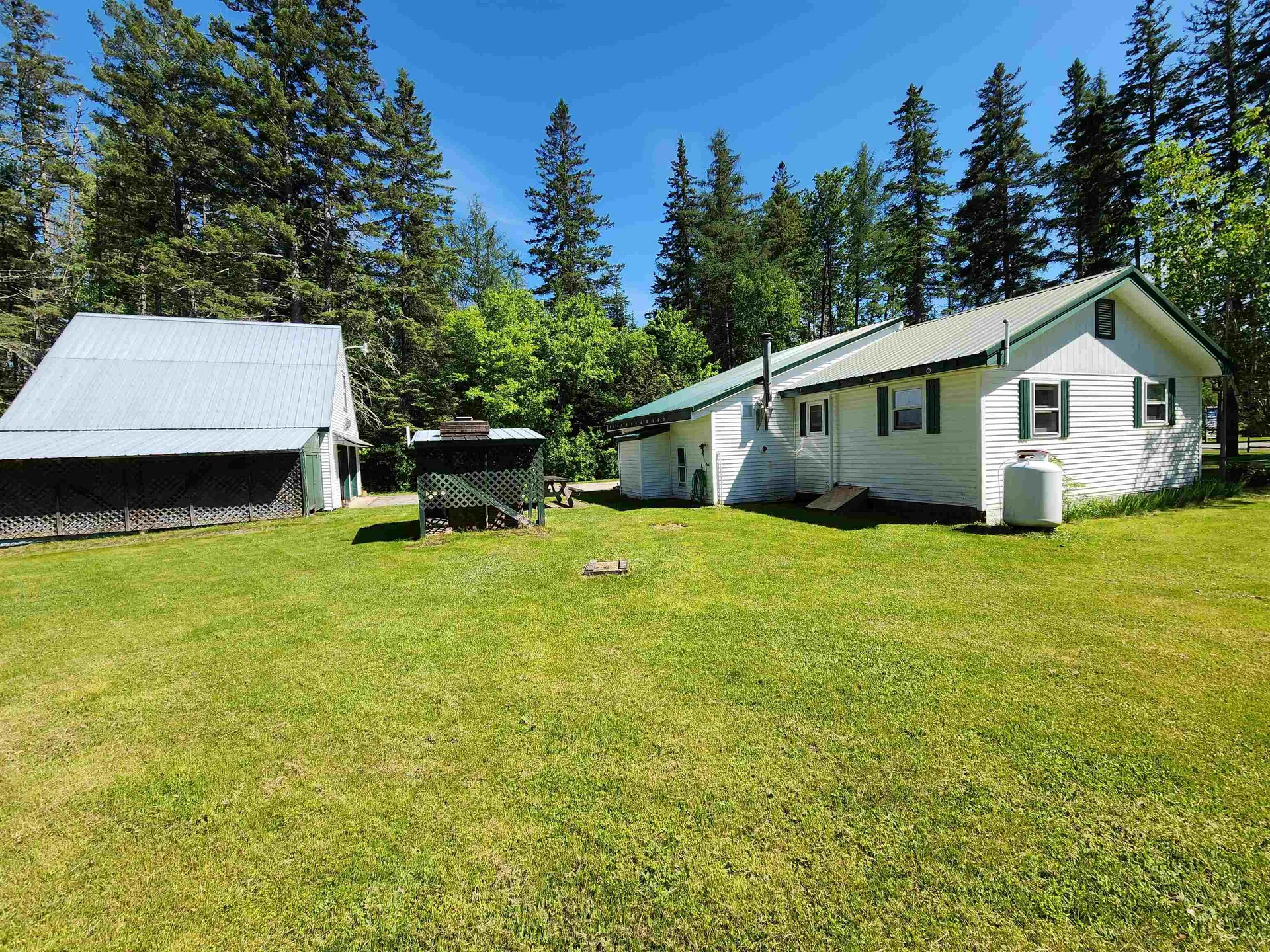 500 Colebrook Road Errol NH 03579