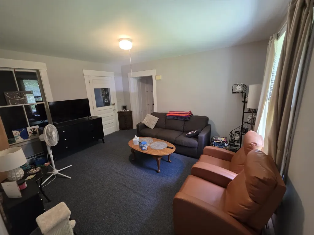 6 Pine Street Lebanon NH 03766