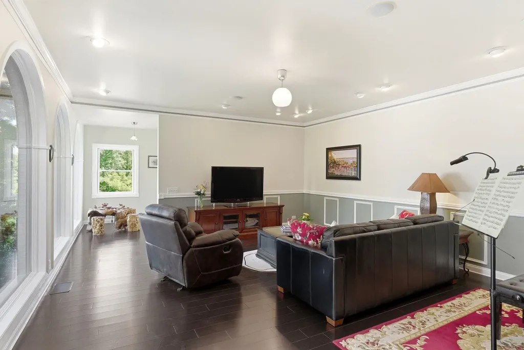15 Chardonnay Terrace Bedford NH 03110