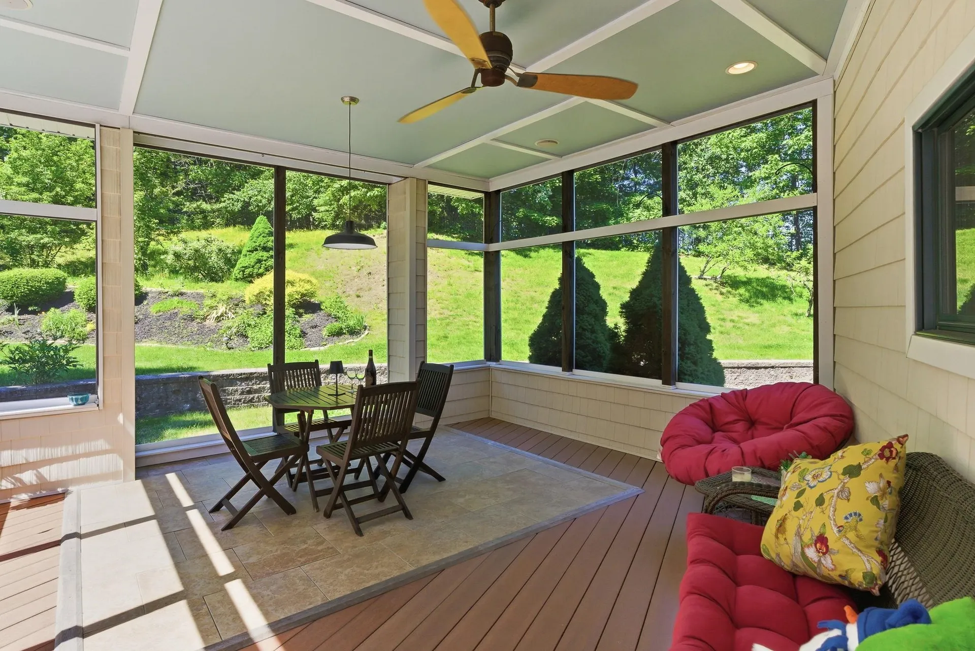 15 Chardonnay Terrace Bedford NH 03110