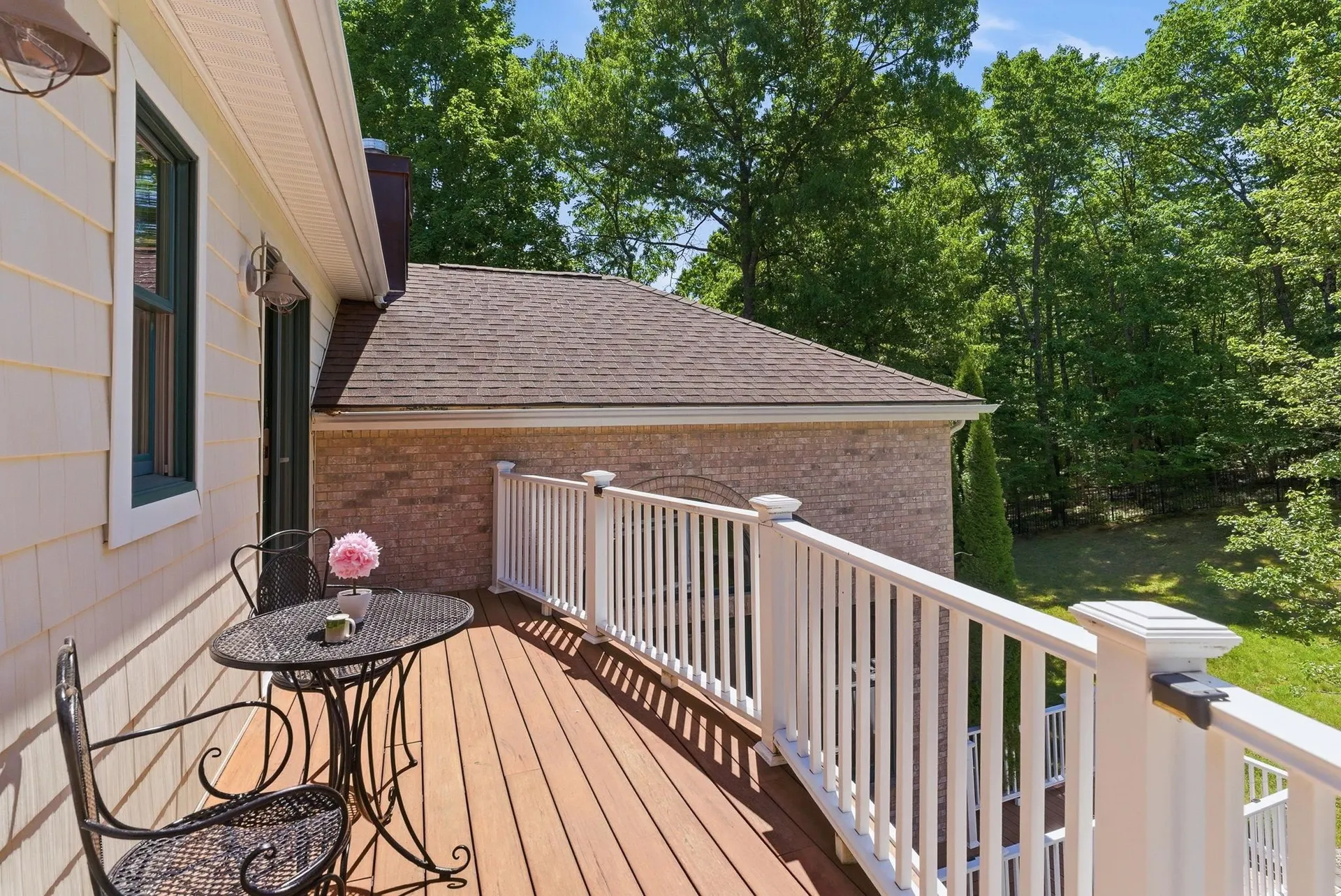 15 Chardonnay Terrace Bedford NH 03110