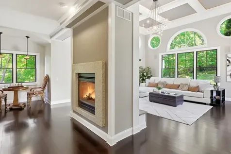15 Chardonnay Terrace Bedford NH 03110
