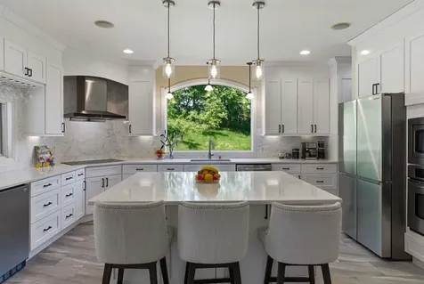 15 Chardonnay Terrace Bedford NH 03110