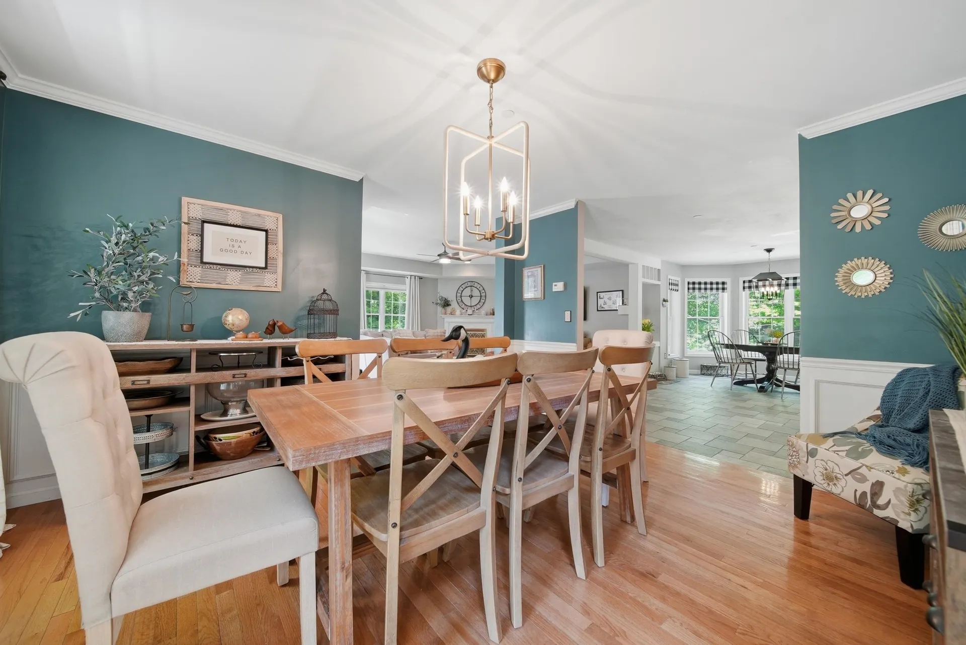 24 Gardensong Drive Hooksett NH 03106