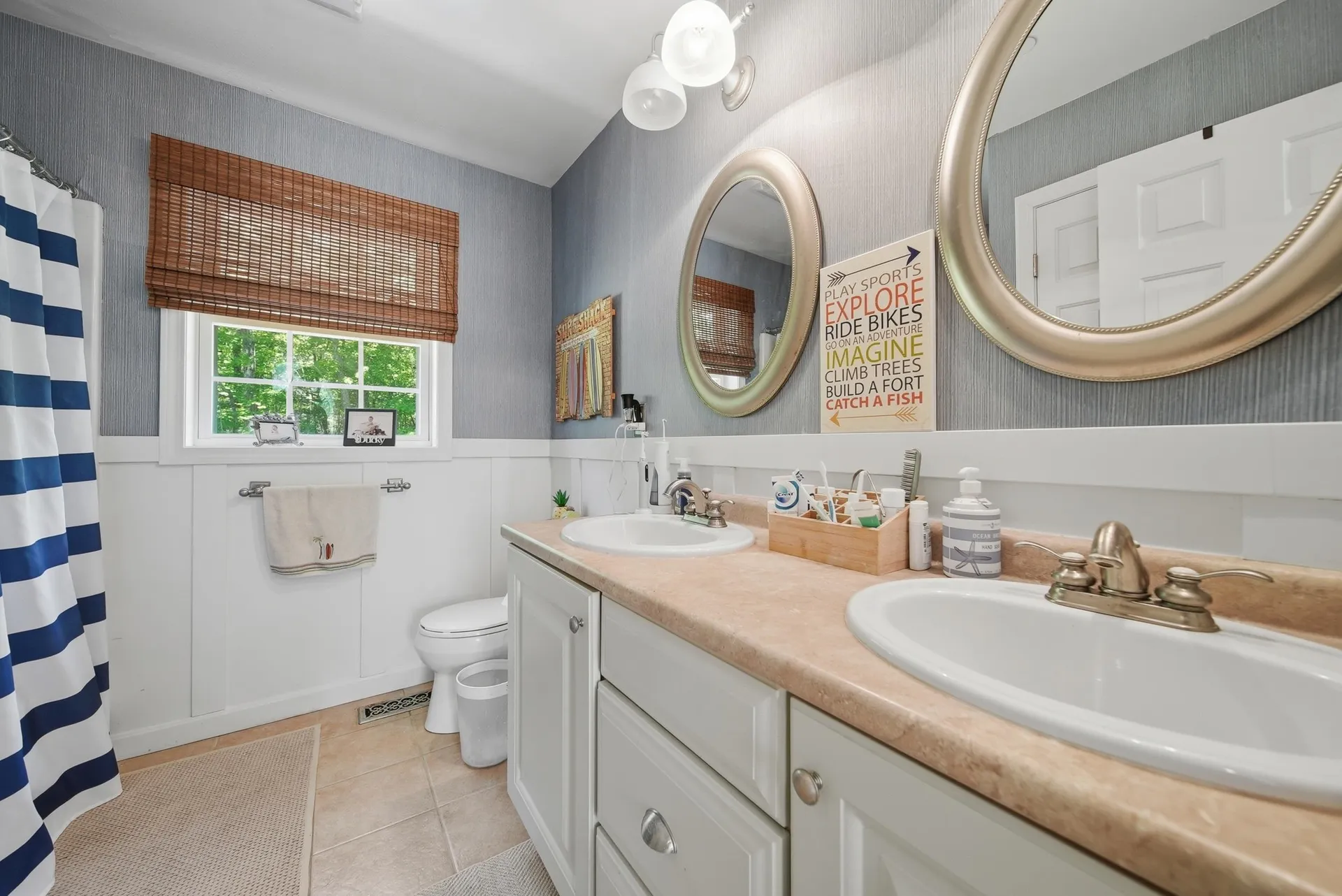 24 Gardensong Drive Hooksett NH 03106