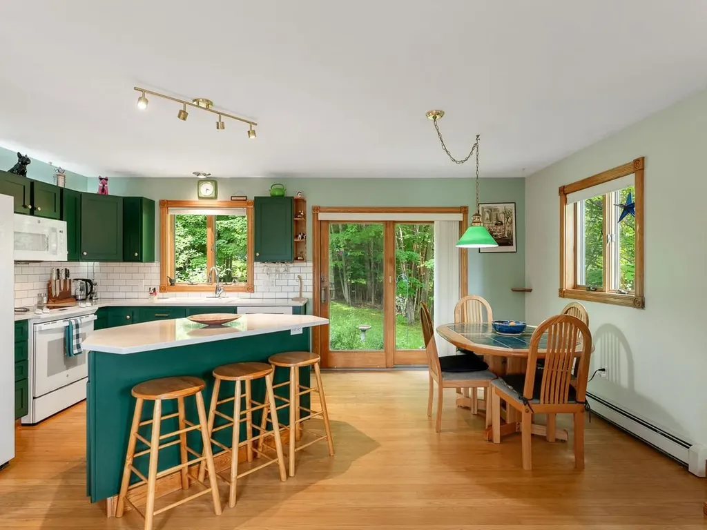 55 Maplewood Avenue Milton VT 05468