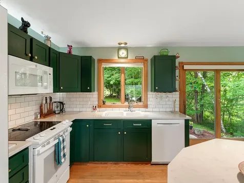 55 Maplewood Avenue Milton VT 05468
