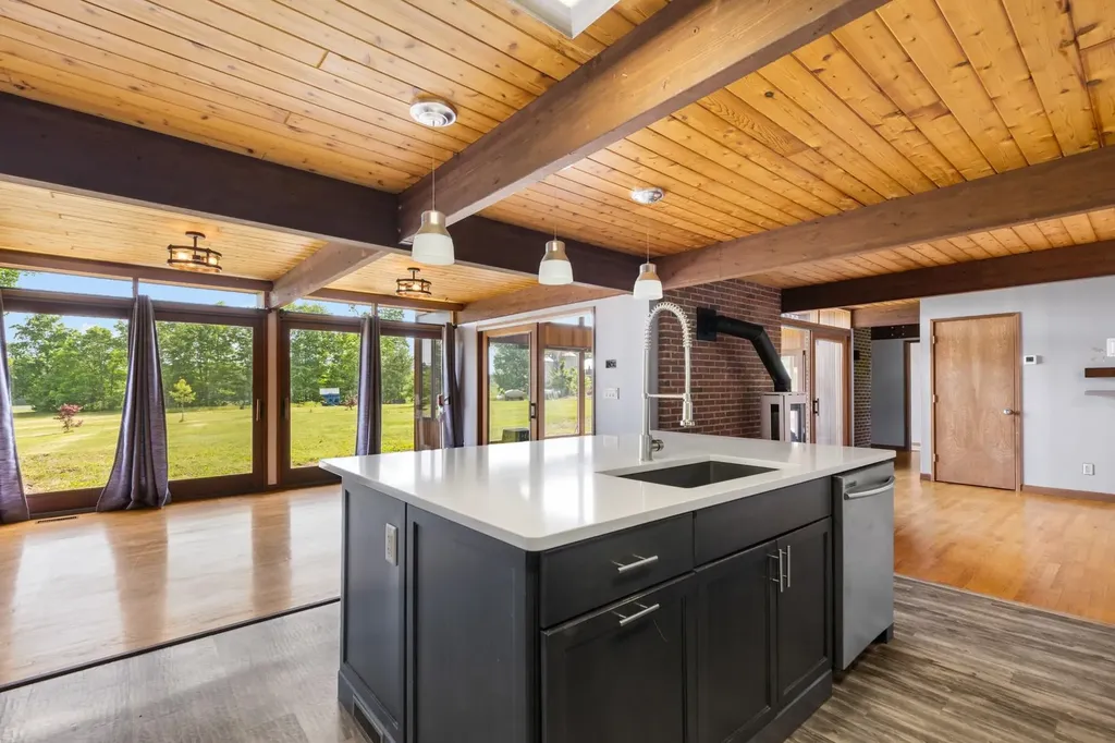 293 North River Road Lee NH 03861