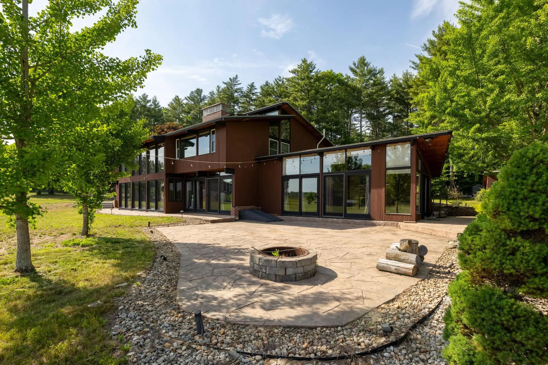 293 North River Road Lee NH 03861