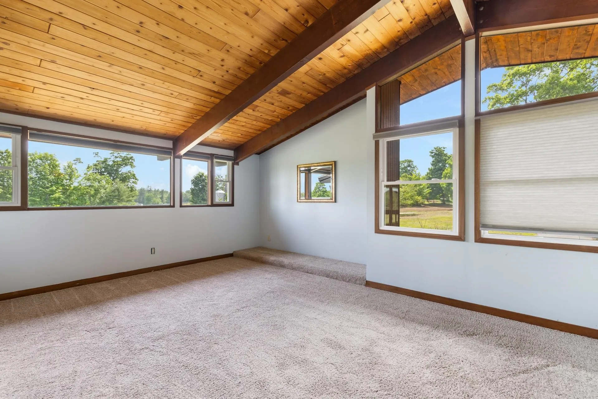 293 North River Road Lee NH 03861
