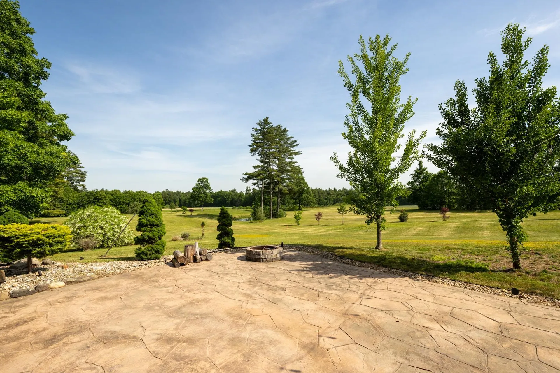 293 North River Road Lee NH 03861