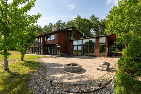 293 North River Road Lee NH 03861