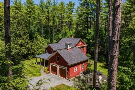 292 Hard Road Hartford VT 05059