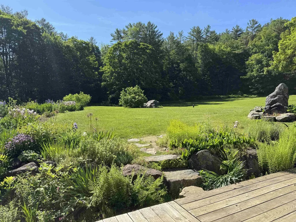 470 Old County Road Plainfield NH 03781