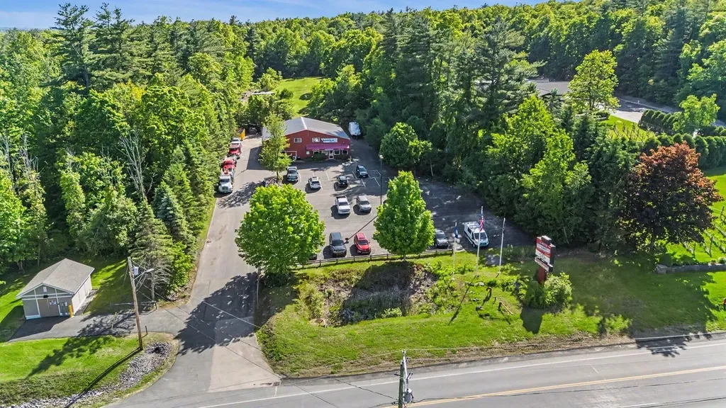 203 Rockingham Road Derry NH 03038