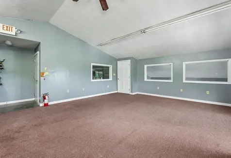 203 Rockingham Road Derry NH 03038
