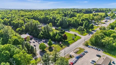 203 Rockingham Road Derry NH 03038